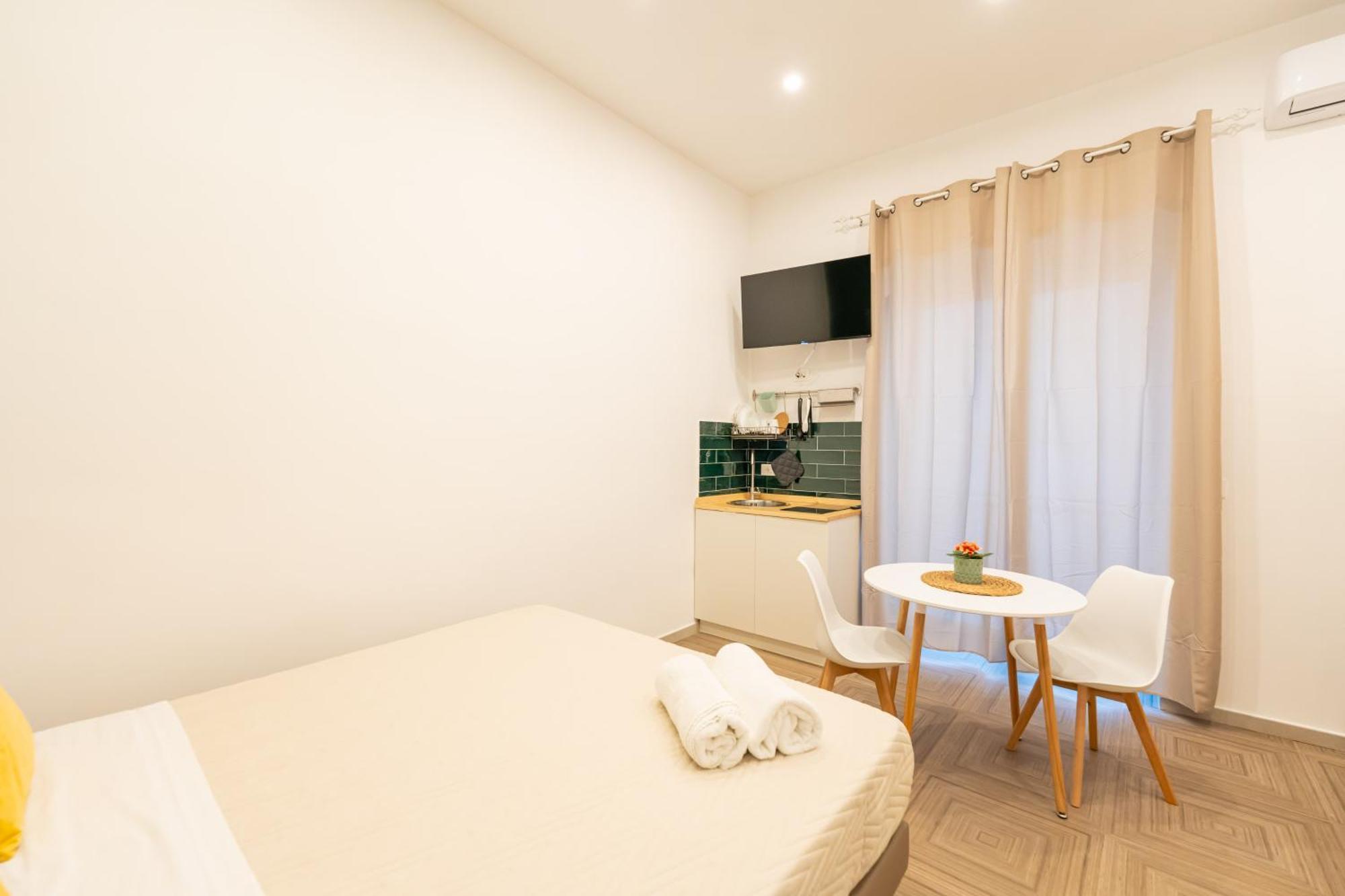 R&D Scassacocchi Apartments 15 نابولي المظهر الخارجي الصورة